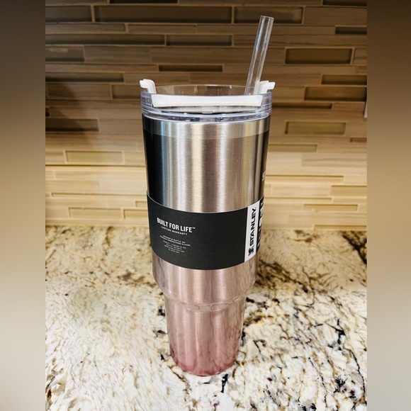 Stanley 40 oz. Travel Quencher Tumbler -Champagne Ombré - Limited Edition - Picture 3 of 5